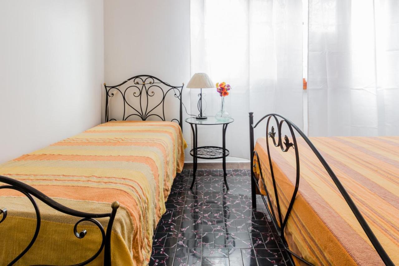 Terre Di Mare Near The Sandy Beach With Pool, Parking & Wifi Fontane Bianche Bagian luar foto