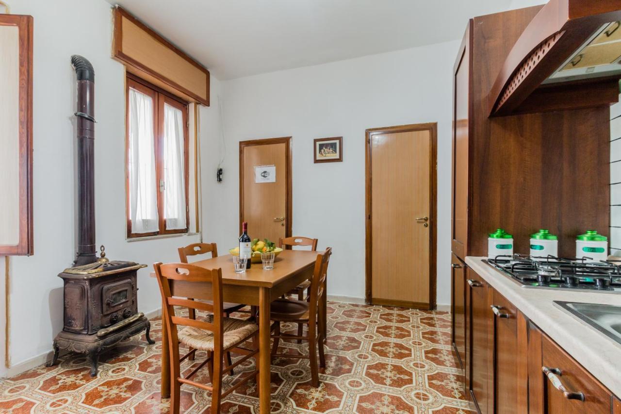 Terre Di Mare Near The Sandy Beach With Pool, Parking & Wifi Fontane Bianche Bagian luar foto