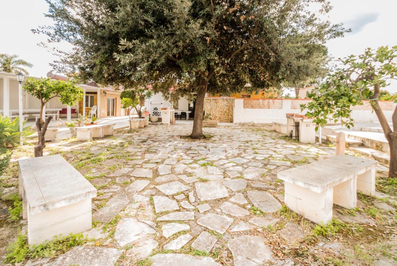 Terre Di Mare Near The Sandy Beach With Pool, Parking & Wifi Fontane Bianche Bagian luar foto