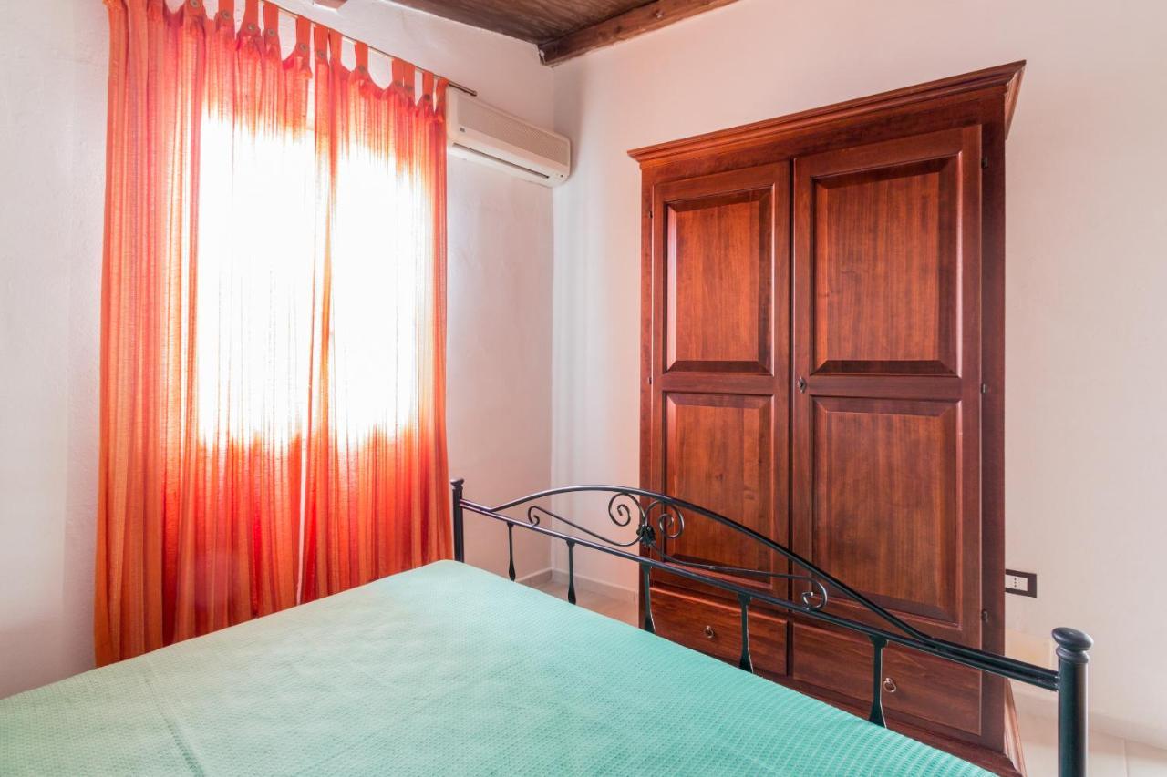Terre Di Mare Near The Sandy Beach With Pool, Parking & Wifi Fontane Bianche Bagian luar foto
