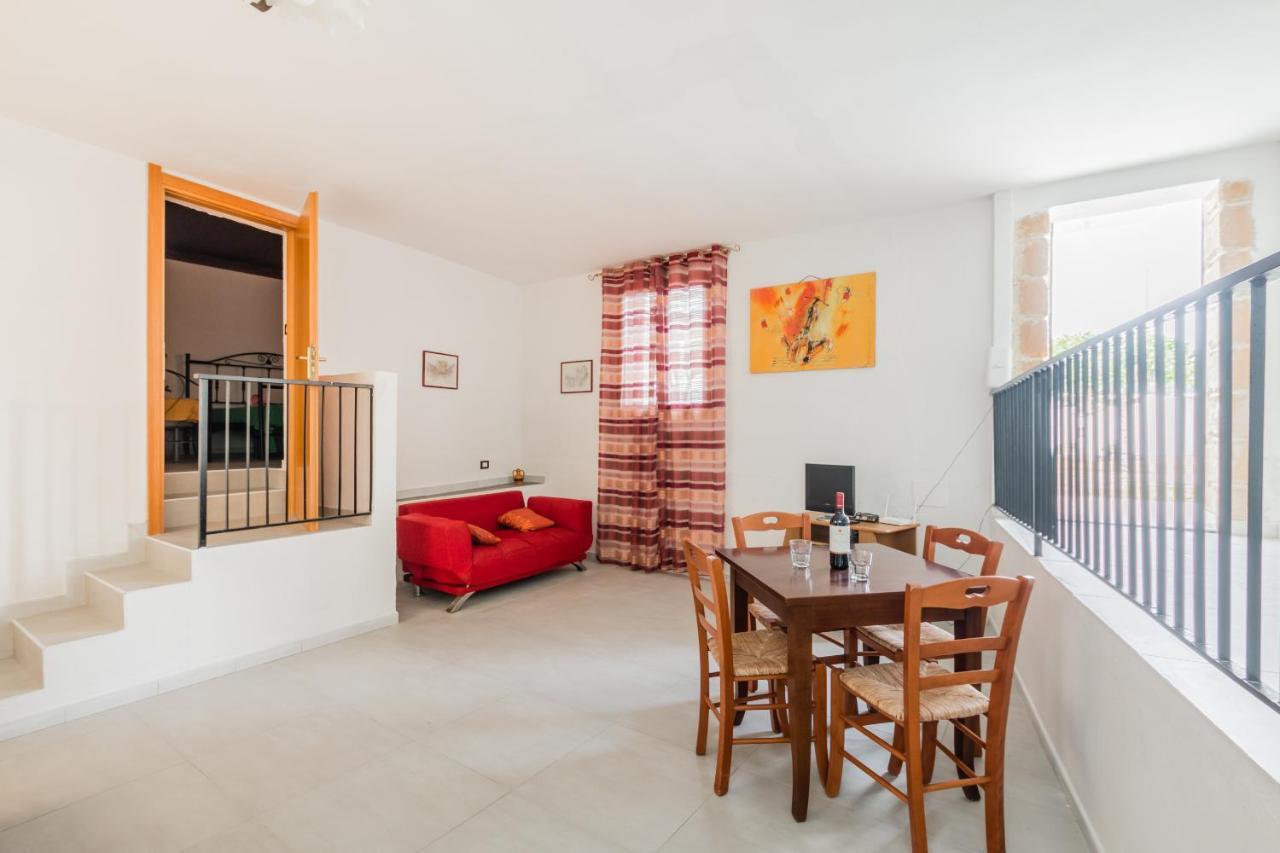 Terre Di Mare Near The Sandy Beach With Pool, Parking & Wifi Fontane Bianche Bagian luar foto